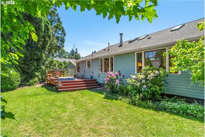 1003 5th St, Hood River, OR 97031 - Photo 29