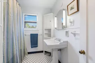 1003 5th St, Hood River, OR 97031 - Photo 19
