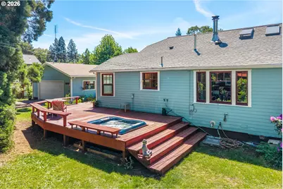 1003 5th St, Hood River, OR 97031 - Photo 31