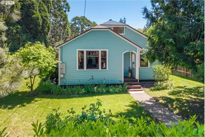 1003 5th St, Hood River, OR 97031 - Photo 3