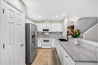1733 SW Harvey Way, Beaverton, OR 97003 - Photo 11