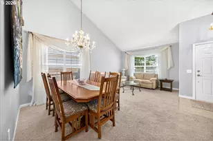 1733 SW Harvey Way, Beaverton, OR 97003 - Photo 9