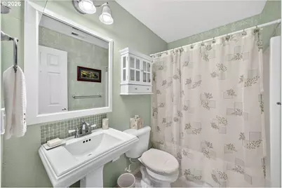 1733 SW Harvey Way, Beaverton, OR 97003 - Photo 35