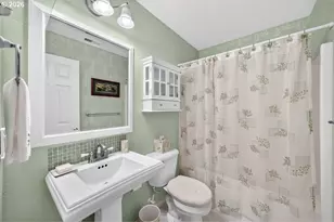 1733 SW Harvey Way, Beaverton, OR 97003 - Photo 35