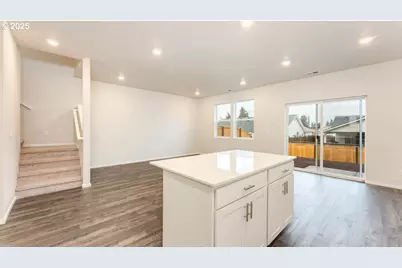 2933 U St, Springfield, OR 97477 - Photo 9