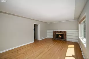 2010 NE 78th Ave, Portland, OR 97213 - Photo 5