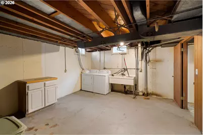 2010 NE 78th Ave, Portland, OR 97213 - Photo 19
