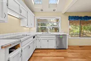 17427 SW Rivendell Dr, Portland, OR 97224 - Photo 15