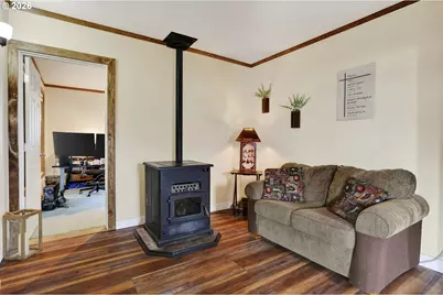 10093 NE Wiseacre Ln, Aurora, OR 97002 - Photo 27