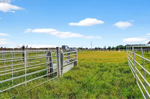 10093 NE Wiseacre Ln, Aurora, OR 97002 - Photo 45