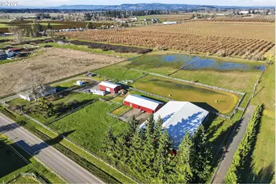 10093 NE Wiseacre Ln, Aurora, OR 97002 - Photo 3