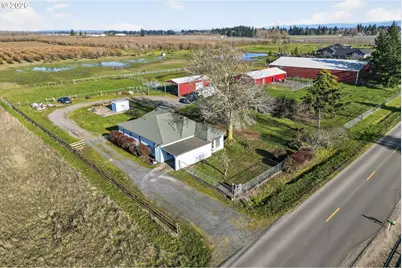 10093 NE Wiseacre Ln, Aurora, OR 97002 - Photo 1