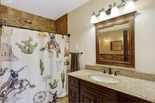 10093 NE Wiseacre Ln, Aurora, OR 97002 - Photo 43