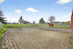 10093 NE Wiseacre Ln, Aurora, OR 97002 - Photo 21