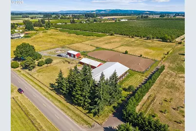 10093 NE Wiseacre Ln, Aurora, OR 97002 - Photo 7