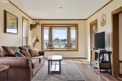 10093 NE Wiseacre Ln, Aurora, OR 97002 - Photo 29