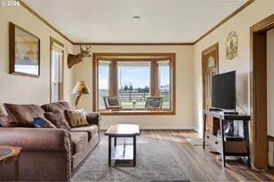 10093 NE Wiseacre Ln, Aurora, OR 97002 - Photo 29