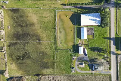 10093 NE Wiseacre Ln, Aurora, OR 97002 - Photo 47