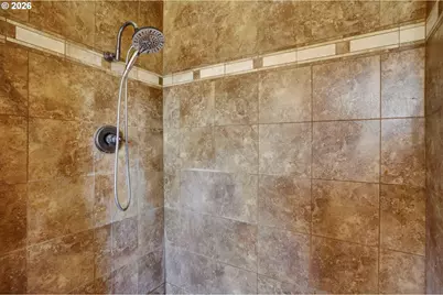 10093 NE Wiseacre Ln, Aurora, OR 97002 - Photo 37