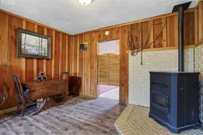 10093 NE Wiseacre Ln, Aurora, OR 97002 - Photo 35