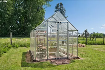 10124 Wiseacre Ln, Aurora, OR 97002 - Photo 37