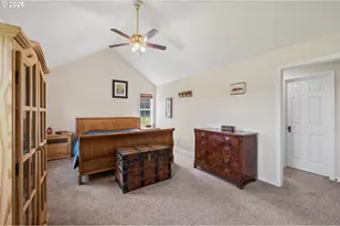 10124 Wiseacre Ln, Aurora, OR 97002 - Photo 23