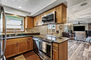 3860 NE Brooks Ave, Keizer, OR 97303 - Photo 9