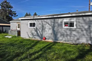 932 SW Swift Ave, Mill City, OR 97360 - Photo 19