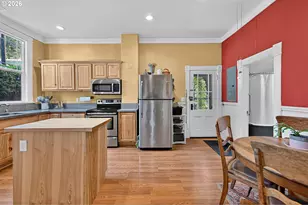 412 E 4th St, The Dalles, OR 97058 - Photo 7