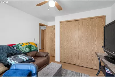 13052 SE Cora St, Portland, OR 97236 - Photo 13
