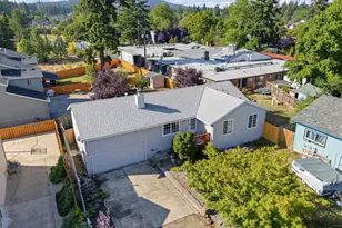 13052 SE Cora St, Portland, OR 97236 - Photo 3