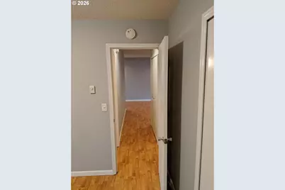 3954 N Borthwick Ave, Portland, OR 97227 - Photo 29