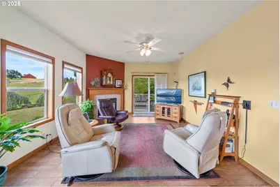 227 Darley Dr, Roseburg, OR 97471 - Photo 21