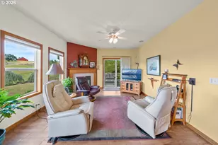 227 Darley Dr, Roseburg, OR 97471 - Photo 21