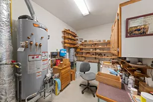 227 Darley Dr, Roseburg, OR 97471 - Photo 43