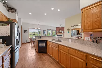 227 Darley Dr, Roseburg, OR 97471 - Photo 27