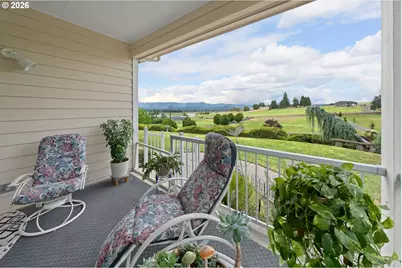 227 Darley Dr, Roseburg, OR 97471 - Photo 11