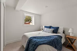 8328 SW 9th Ave, Portland, OR 97219 - Photo 33