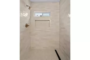 8328 SW 9th Ave, Portland, OR 97219 - Photo 15