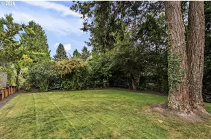 8328 SW 9th Ave, Portland, OR 97219 - Photo 39