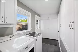 7403 SW Mapleleaf St, Portland, OR 97223 - Photo 15
