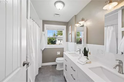 7403 SW Mapleleaf St, Portland, OR 97223 - Photo 23