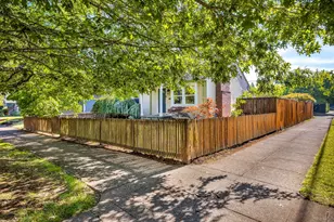 5806 NE 32nd Pl, Portland, OR 97211 - Photo 33