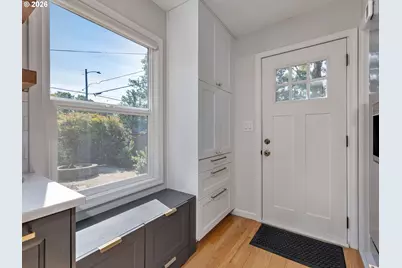 5806 NE 32nd Pl, Portland, OR 97211 - Photo 13