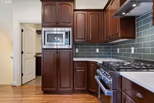 1201 SW Ophelia St, Portland, OR 97219 - Photo 13