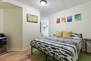 1201 SW Ophelia St, Portland, OR 97219 - Photo 41