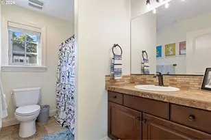 1201 SW Ophelia St, Portland, OR 97219 - Photo 33