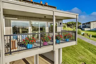205 13th St, Gearhart, OR 97138 - Photo 5