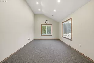 20225 S Central Point Rd, Oregon City, OR 97045 - Photo 45