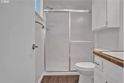 1142 9th St, Florence, OR 97439 - Photo 21